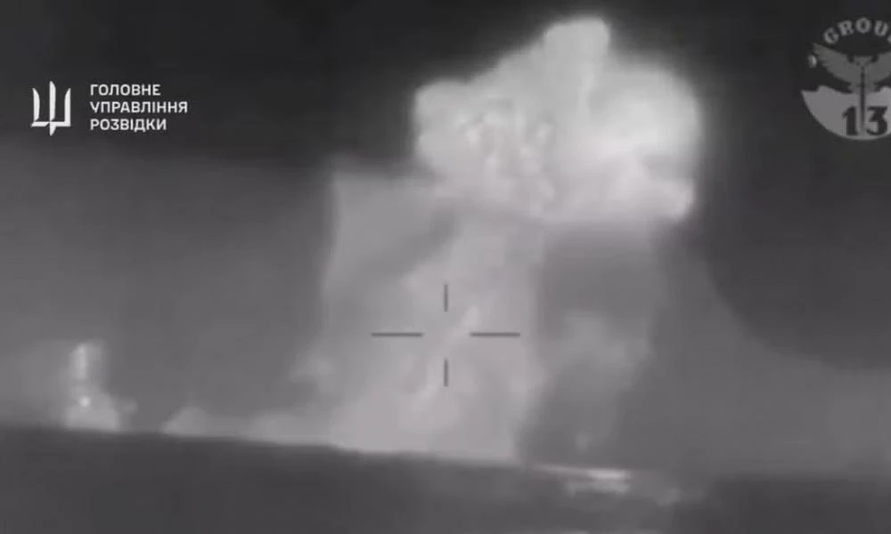 Ουκρανικά drones κατέστρεψαν το μεγάλο ρωσικό αποβατικό πλοίο Tsezar Kunikov στα ανοιχτά της Κριμαίας